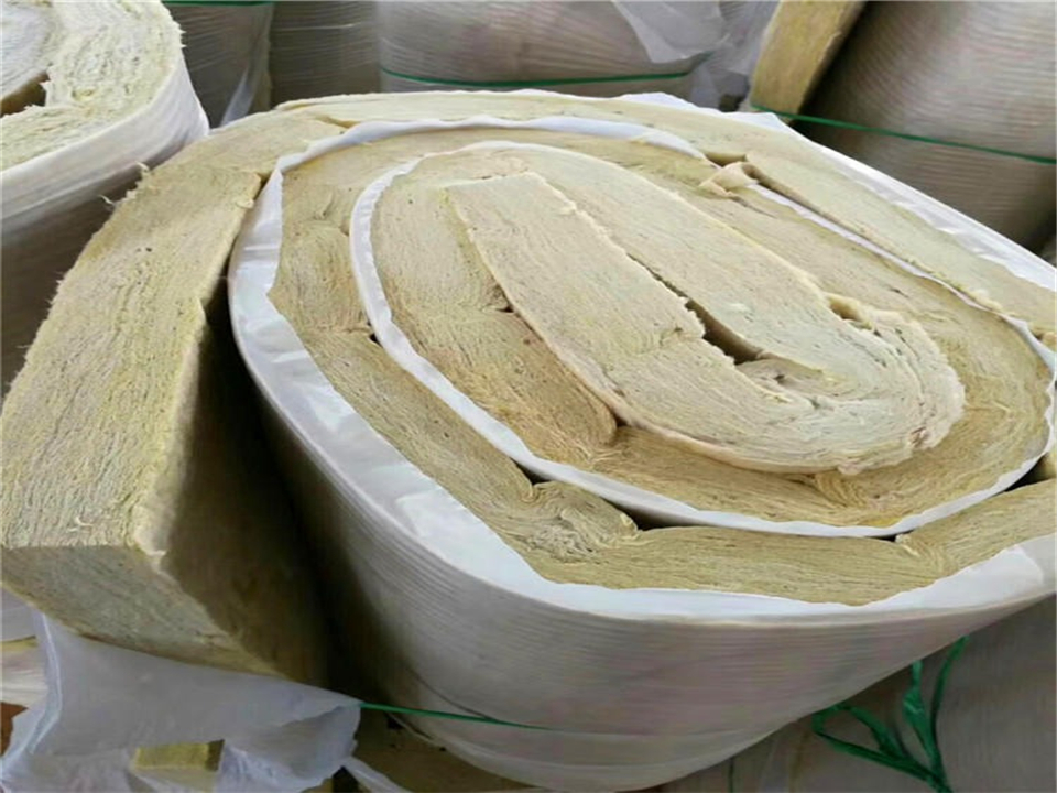 A1 fire rated rock wool blanket, energy saving noise reduction insulation for HVAC and industrial plant pipework