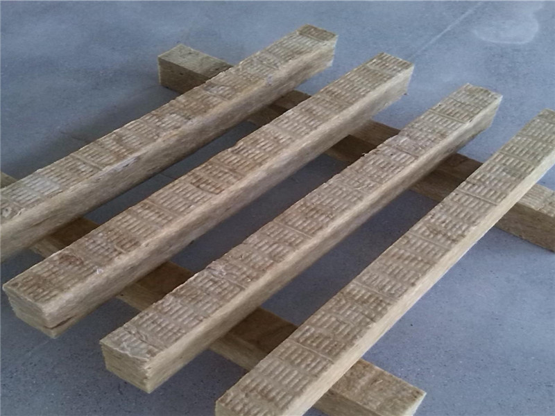 Crack-resistant rock wool strips for high-rise building external insulation